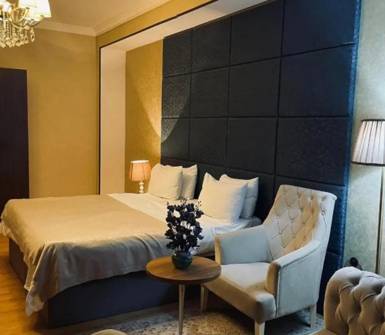 Hotel Grand Mirror Bakú