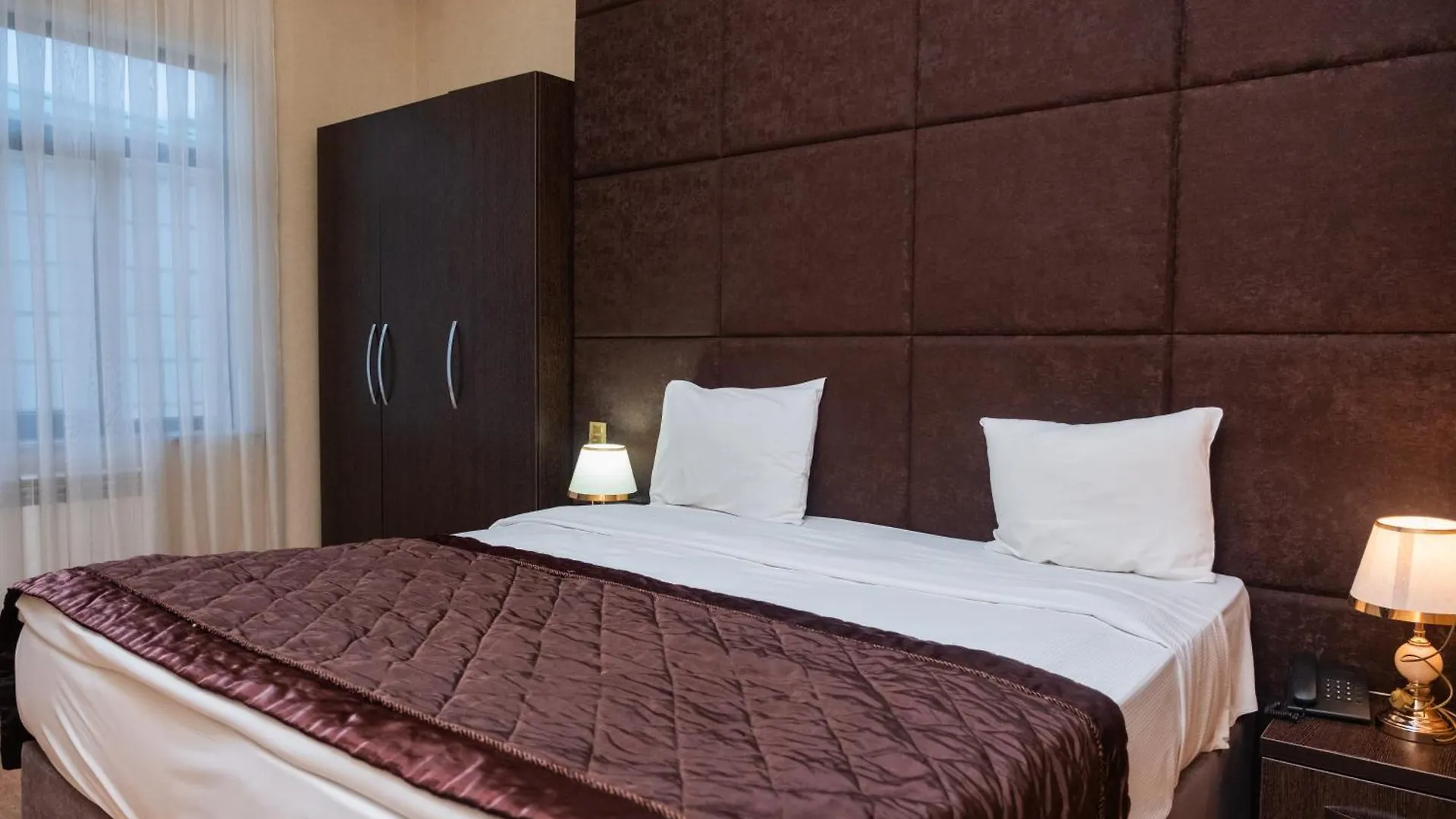 Hotel Grand Mirror Bakú
