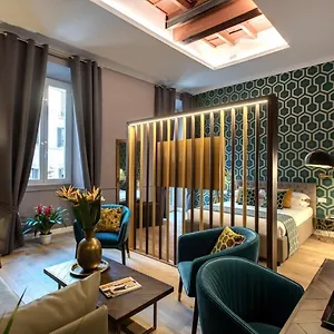 Otel Tree Charme Parliament Boutique ***