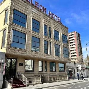 Eleon Bakü