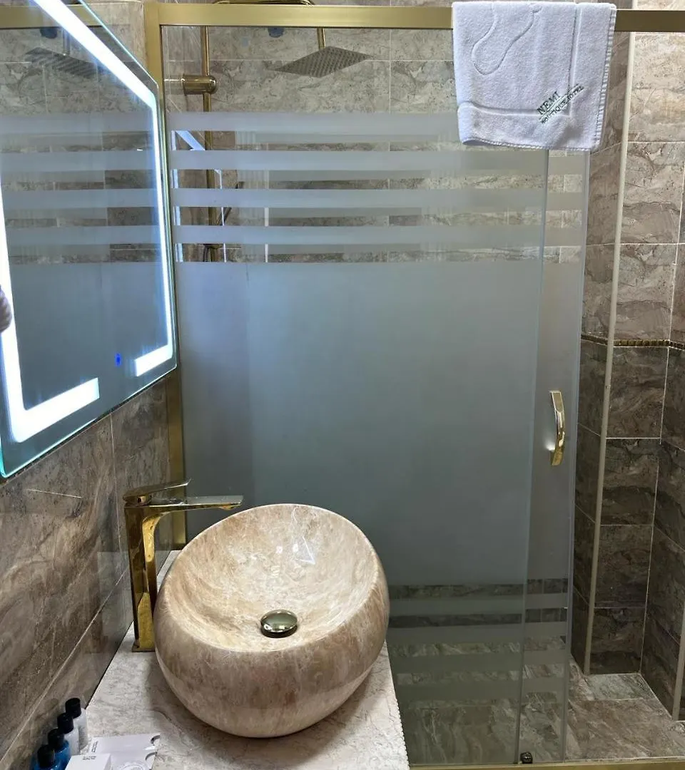 فندق Grand Mirror باكو